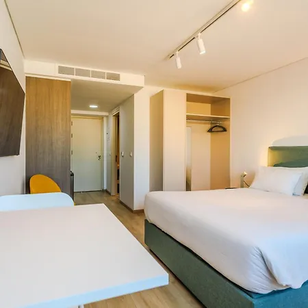 Apartahotel Old Town 63 *
