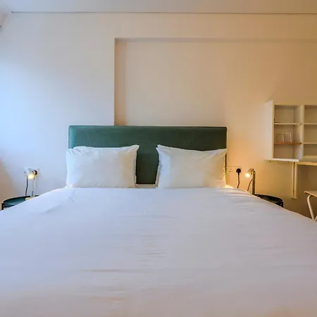 Old Town 63 Apartahotel *
